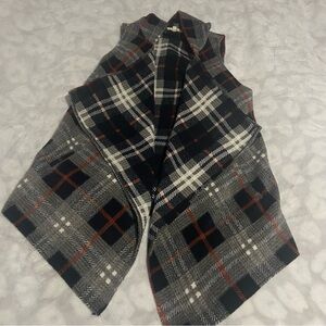 Wool cardigan vest with pockets and hood